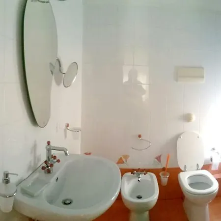 Benvenuti Al Massimo Homestay *